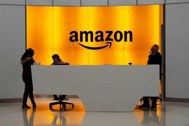 ng28南宫相信品牌力量亚马逊100万机械人上岗！行将逾越人类员工？机械人军团接(图12)